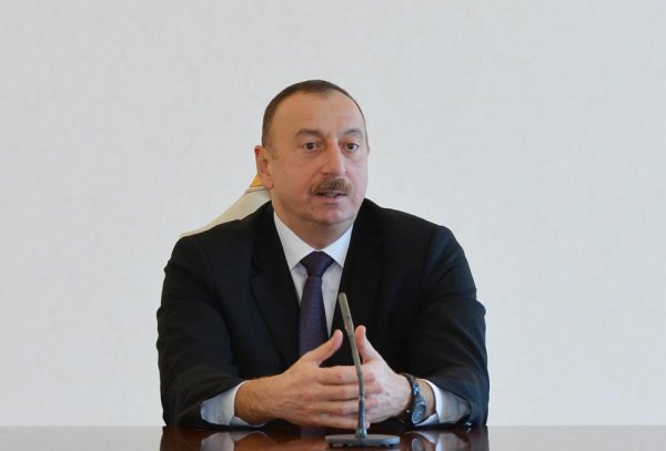 Prezident İlham Əliyev: "Hazırda elə bir vaxtdır ki, biz qeyri-neft sektoruna heç vaxt görünməmiş dərəcədə diqqət yetirməliyik" - FOTO