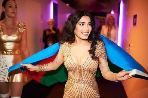 Erməniləri döyən idmançı: Səmra hava limanında biabır oldu – FOTO+VİDEO