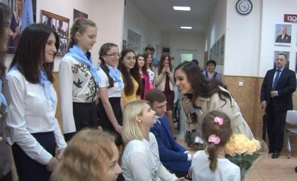 Leyla Əliyevaya Moskva Dövlət Humanitar İqtisad Universitetinin fəxri professoru diplomu təqdim olunub - FOTO