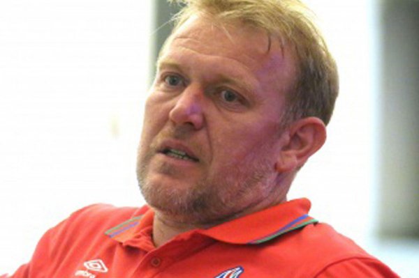 Robert Prosineçki: "Çempionatın səviyyəsi aşağı düşüb"