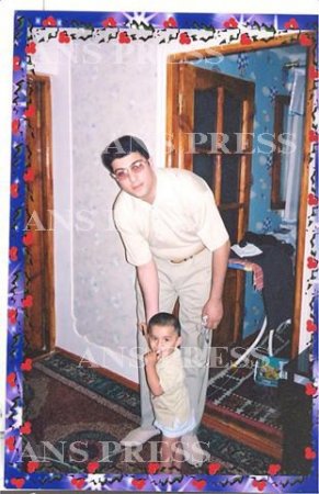 Namiq Qaraçuxurlunun cəmiyyətdən gizlətdiyi eks-həyat yoldaşı və oğlanlarının FOTOLARI