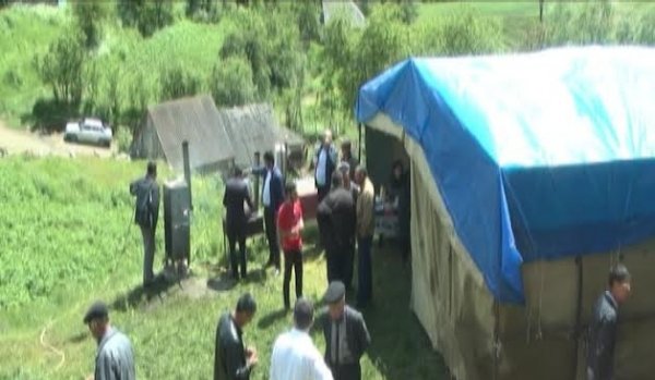 Gədəbəydə dəhşətli qətl: ər və arvad evində öldürüldü- ÖZƏL (FOTOLAR)