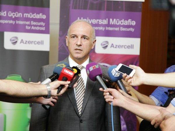 “Təhlükəsiz İnterneti Azercell-lə Yaşa”