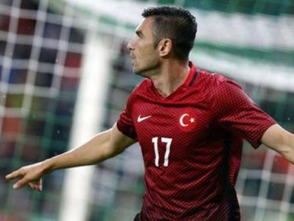"İspaniyadan geri qalmırıq"