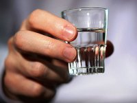 Ramazan bayramında spirtli içkidən öldü