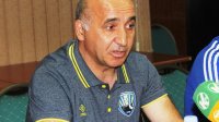 "Əlimizi yanımıza salıb təslim olmayacağıq"