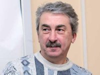 Azərbaycanlı məşhur aktyor taksi sürücüsü işləyir