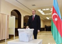 Azərbaycan prezidenti və ailə üzvləri səs verib