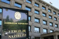 Gözdən əlillərdən vergi məmurlarına sərt ittihamlar