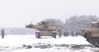 Polşaya yeridilmiş Amerika tankları atəş açmağa başladı