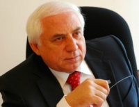Hadı Rəcəbliyə zərbə
