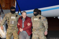 "Ruslar az qala özlərini bu "hallogen gədə"yə görə "cırır"lar...