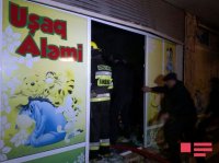 Lənkəranda uşaq geyimləri mağazası yandı