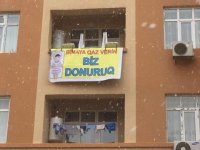Bakıda qeyri-adi etiraz – BİZ DONURUQ