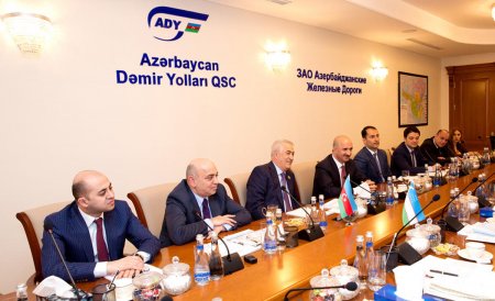Azərbaycan və Özbəkistan yükdaşımalarla bağlı memorandum imzaladı - FOTO