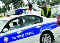 Məhşur diplomat Bakıda polis generalının qəzəbinə tuş gəldi