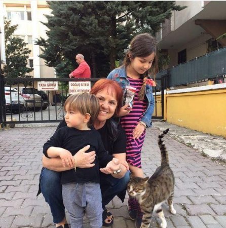 İradə İbrahimovanın övladları ilə yeni FOTOsu