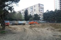 Xətaidə əhalinin istirahət parkı hasara alınıb, iş adamlarına satılır - FOTOLAR