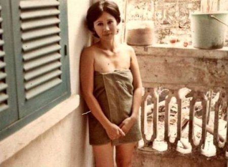 ABŞ əsgərləri işğal etdikləri torpaqlarda yaşayan qızlarla...- FOTOLAR