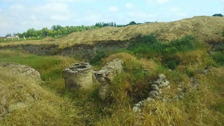 Məşhur şairin yatdığı zindan - Əməkdaşımız Azərbaycanın Quantanamosından yazır/ FOTOLAR
