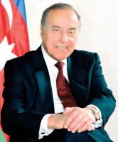 Mürvət Həsənli: “Heydər Əliyev bütün həyatını doğma xalqına sərf edən, milli dövlətçiliyin əsasını qoyan dahi lider idi”