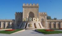 Bərdədə şöbə müdiri məmurları hökumətin üstünə qaldırır - prezidentə dosye