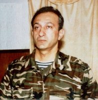Rövşən Cavadovu güllələyən hərbiçi hakimiyyətdən şikayətləndi