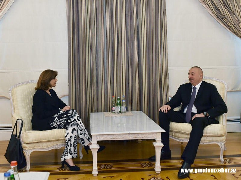 Prezident İlham Əliyev Kolumbiyanın xarici işlər nazirini qəbul edib