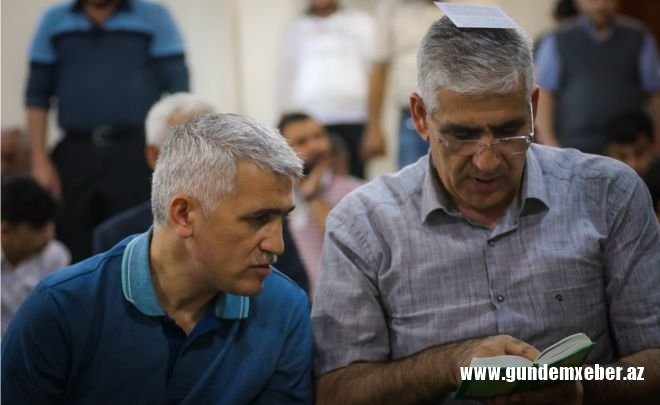 Şəkillərdə: Fatimeyi Zəhra məscidində 3-cü Qədr gecəsi