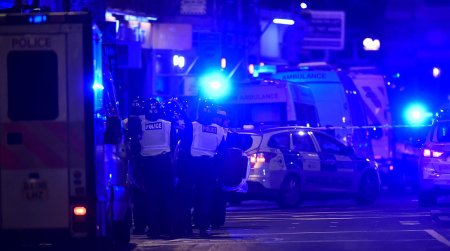 Londonda bir gecədə 3 terror: ölənlər var - VİDEO - FOTO