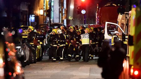 Londonda bir gecədə 3 terror: ölənlər var - VİDEO - FOTO