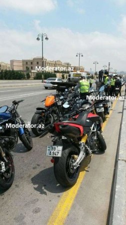 Son dəqiqə! Polis ANS-in prezidenti Vahid Mustafayevi saxladı - görün hara gedirmiş / FOTOLAR