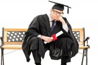 Universitet məzunları niyə işsiz qalır – aktual sualın şok cavabları