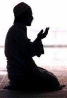 Rusiyada kafedə namaz qılan Azərbaycan vətəndaşı cərimə olundu