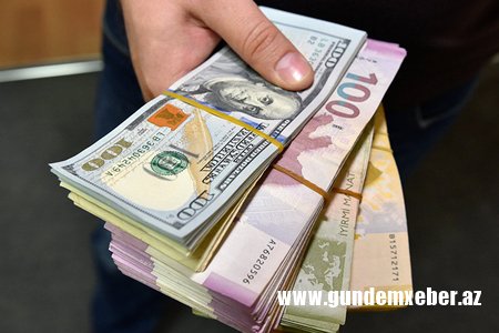 Dollar ucuzlaşdı - RƏSMİ