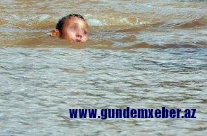 Sumqayıtda 3 uşaq ölümdən xilas edildi