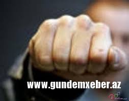 Bakıda qadın ev sahibinə əxlaqsızlıq təklif etmiş makleri döyüb xəstəxanalıq etdilər - VİDEO