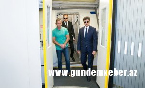 Azərbaycan bankından 3.7 milyon manat oğurlayan haker İspaniyada tutuldu, Bakıya gətirildi