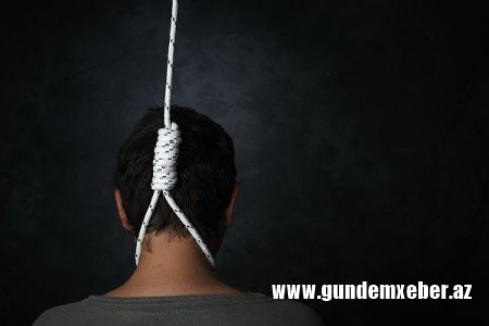 Sumqayıtda 31 yaşlı gənc məktub yazaraq intihar etdi: “Məni anamın yanında basdırarsınız" - FOTO