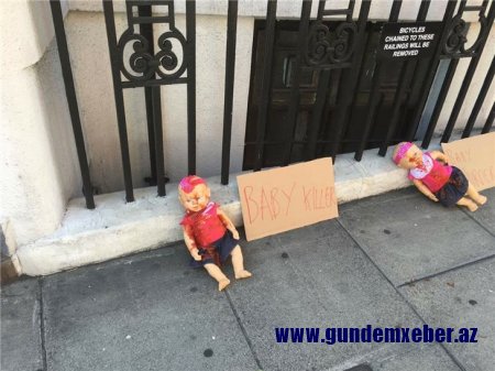 Ermənistanın Londondakı səfirliyi qarşısında etiraz aksiyası keçirilib - FOTOLAR
