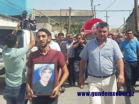 "Xalqın ürəyidir, məzarım mənim" - Bayram Kürdəxanlı dəfn olundu - YENİLƏNİB - FOTO - VİDEO