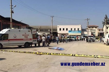 Yol polisi 3 qohumunu öldürdü - DƏHŞƏT (FOTOLAR)