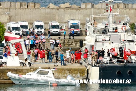 Türkiyədə mühacir qayığı batdı - Çox sayda ölü var