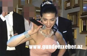 “Səbinə Sultanova təyyarədə şalvarını aşağı çəkib, ekipaj üzvlərini dişləmək istəyib...” -DUBAYDA İNSİDENT