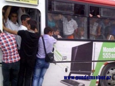 Bakıətrafı avtobusların iflic vəziyyəti – Formal qurum kimə lazımdır? 