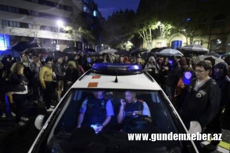 ​Kataloniyada qanlı toqquşmalar – POLİS ƏHALİYƏ GÜC TƏTBİQ EDİR - FOTOLAR