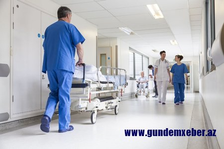 Bakıda orta yaşlı kişi naməlum şəraitdə ölüb