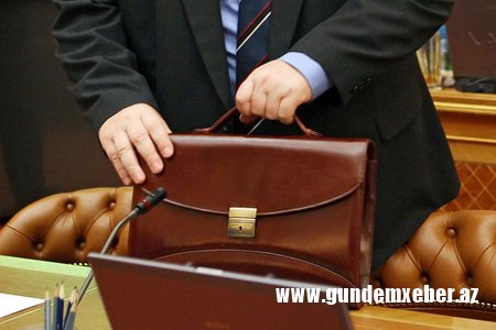 15 dekabr - Prezidentin icra başçılarına verdiyi vaxt bu gün bitdi