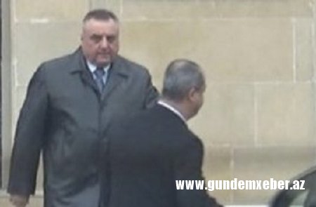 Eldar Mahmudov yenə istintaqa çağırıldı, 1 milyard dollara görə dindirildi