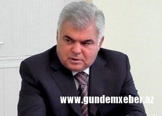 Ziya Məmmədov körpüyə də yamaq vururmuş… – FOTOFAKT